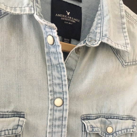 American Eagle Outfitters Tops - American Eagle Jean Western Shirt XS